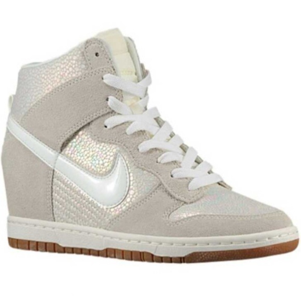 Nike Dunk Sky Hi Pearl Metallic Luster